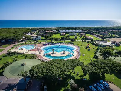 PoolOfHouse