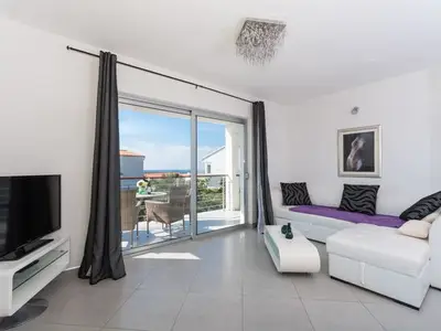 Ferienwohnung für 5 Personen in Tribunj 4/10