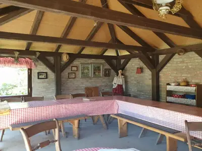 DiningRoom