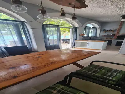 DiningRoom