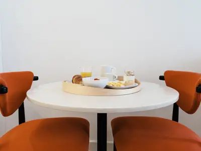 DiningRoom