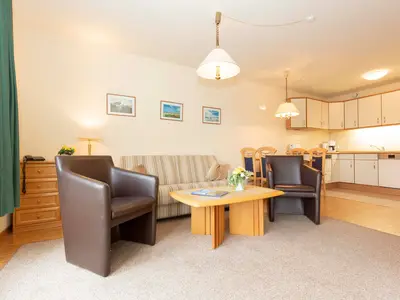 Ferienwohnung für 6 Personen (68 m²) in Cuxhaven 1/10