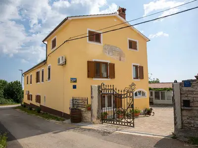 Ferienwohnung für 3 Personen (35 m²) in Barat 1/10