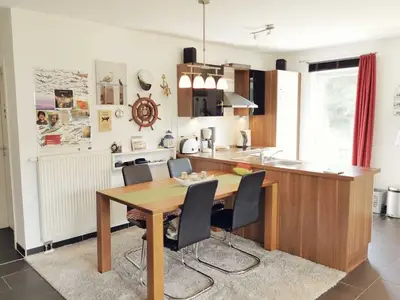 Ferienwohnung für 5 Personen (86 m²) in Schillig 1/10