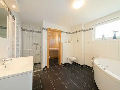 Ferienwohnung für 5 Personen (79 m²) in Schillig 8/10