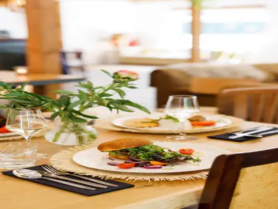 DiningRoom