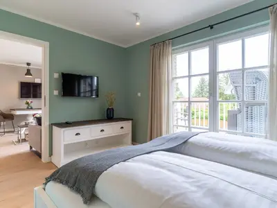 Ferienwohnung für 2 Personen (48 m²) in Böhl-Süderhöft 8/10