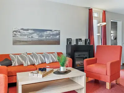 Wohnzimmer mit Kamin