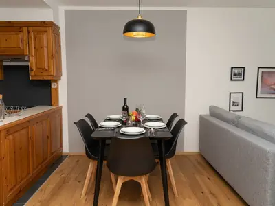 DiningRoom