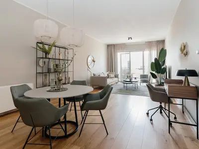 DiningRoom