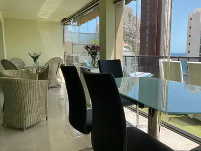 Photo, INSIDE, OUTSIDE