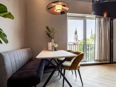 DiningRoom