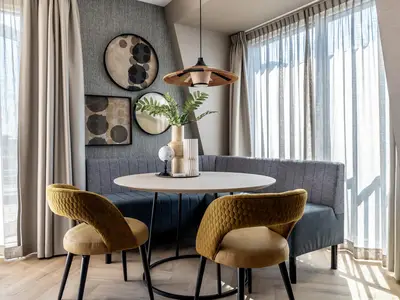 DiningRoom