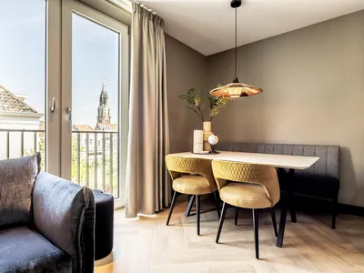 DiningRoom