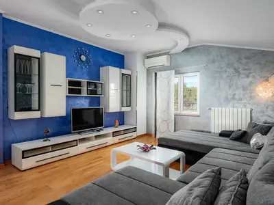 Ferienwohnung für 5 Personen (108 m²) in Murine 7/10