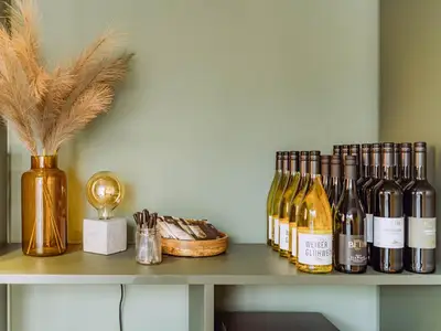 Foyer-Kabinett-Boutique-Apartments-Weinhaus-Beth-K