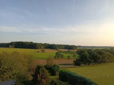 Umgebung neben dem Haus