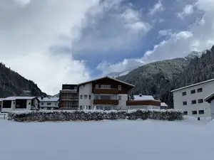 Ferienwohnung für 6 Personen (100 m²) in Klösterle am Arlberg