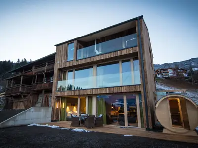 Wiesegg Aussenansicht mit Sauna