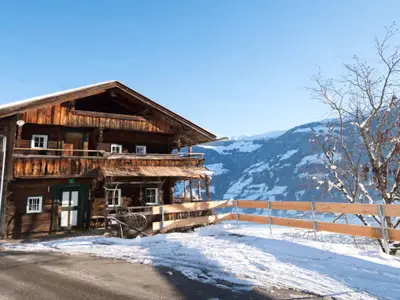 Wiesegg Haus mit Panorama