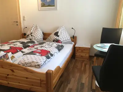 Whg. 1 Schlafzimmer