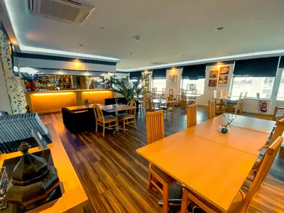 DiningRoom