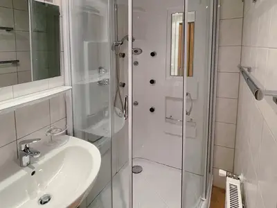 Badezimmer App. 4 Kopie
