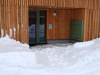 Hauseingang, Briefkästen