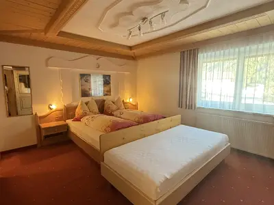 Schlafzimmer1