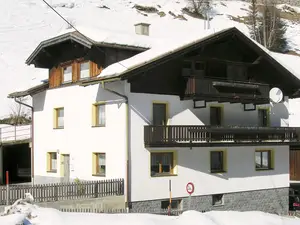 Ferienwohnung für 8 Personen (90 m²) in Kappl