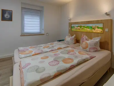 1. Schlafzimmer 3, obere Etage