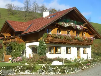 Hausfoto Sommer