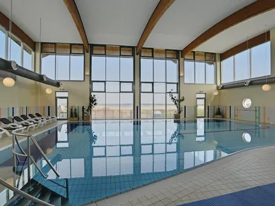 PoolOfHouse