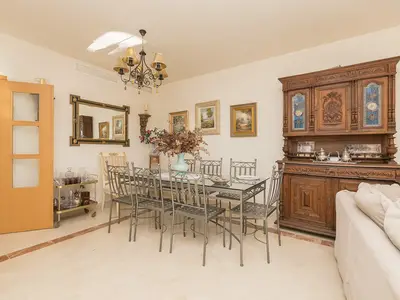 DiningRoom
