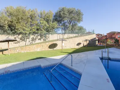 PoolOfHouse