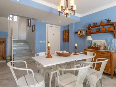 DiningRoom
