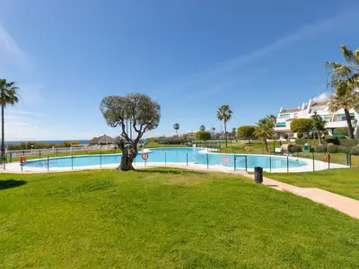 PoolOfHouse