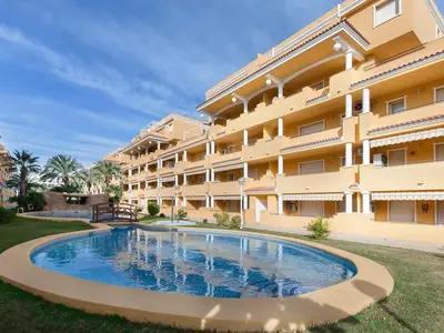 PoolOfHouse