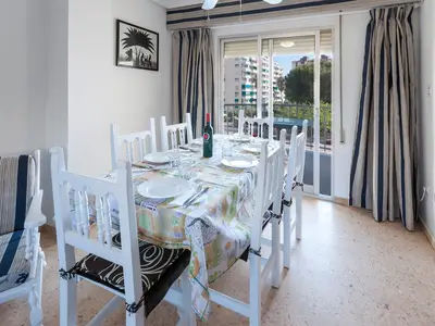 DiningRoom