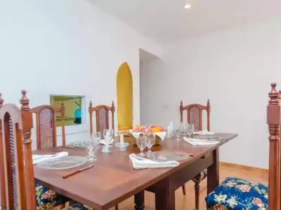 DiningRoom