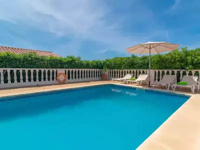 PoolOfHouse