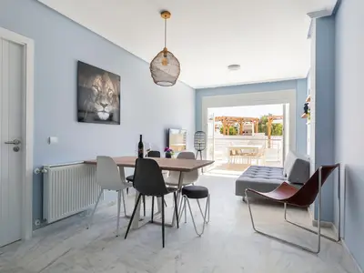 DiningRoom