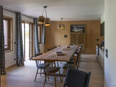 DiningRoom