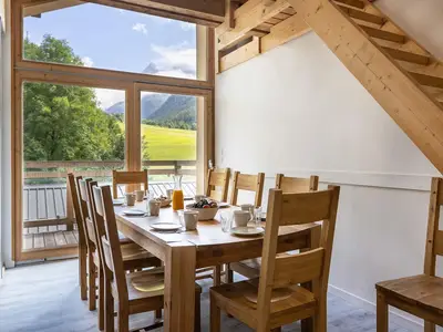 DiningRoom