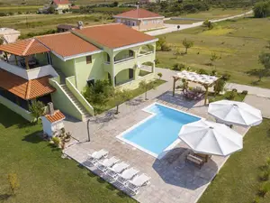 Ferienwohnung für 5 Personen (65 m²) in Ljubač