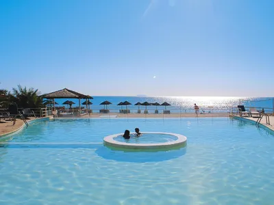 PoolOfHouse