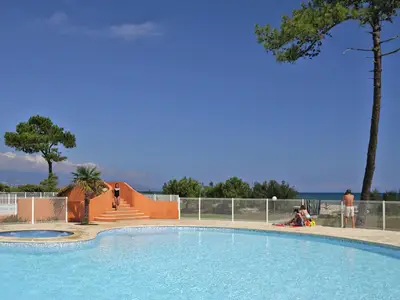 PoolOfHouse