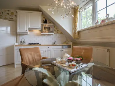 DiningRoom