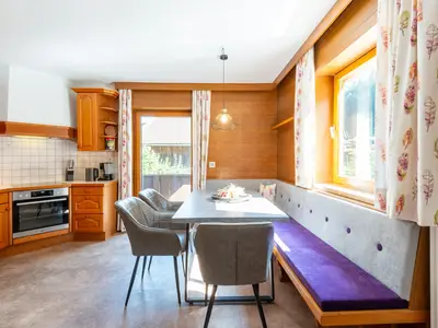 DiningRoom