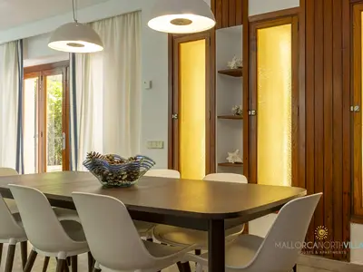 DiningRoom